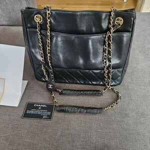 CHANEL Chain Tote Shoulder Crossbody Bag Lambskin Black 100% Authentic Guarantee